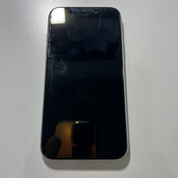 iPhone11　画面割れ　液晶漏れ　動作不可　即日修理可能 